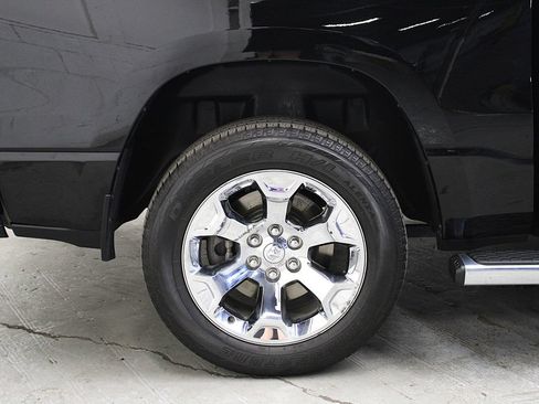 Certified 2022 RAM 1500 Big Horn AWD/4WD image 40