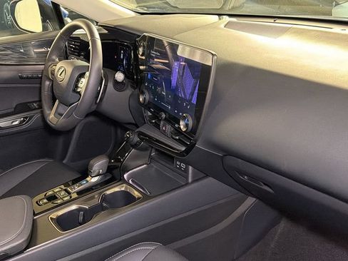 Certified 2025 Lexus NX 350 AWD w/ Premium Package image 11