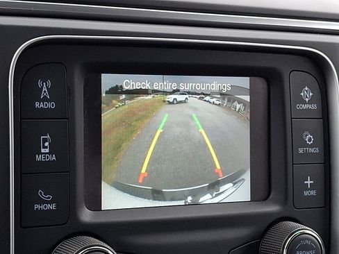 Used 2024 RAM 1500 Classic SLT image 24