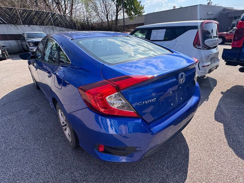 Used 2018 Honda Civic LX image 3