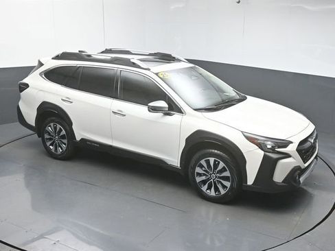 Certified 2025 Subaru Outback Touring w/ Popular Package #2 image 42