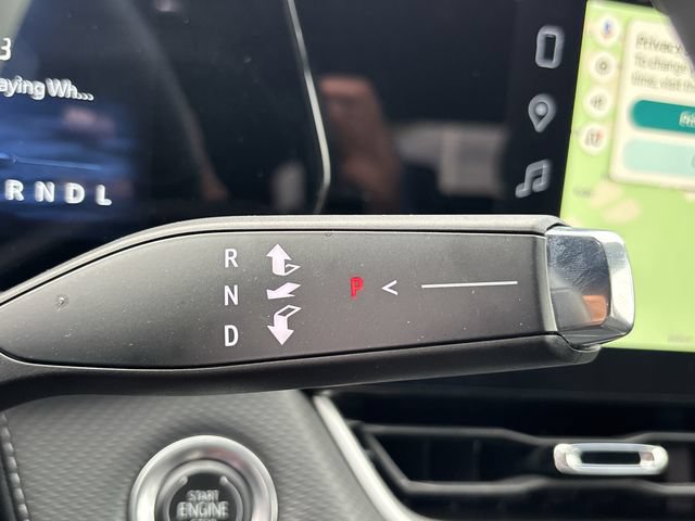 Used 2025 Chevrolet Equinox LT FWD image 15