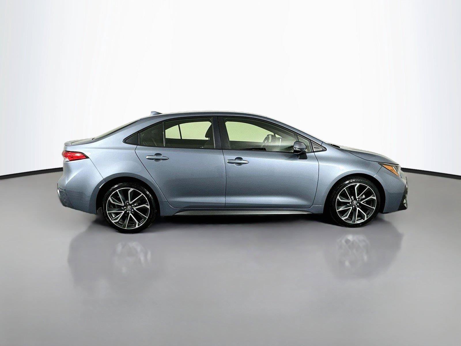 Used 2020 Toyota Corolla SE FWD image 16