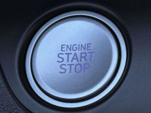 Used 2023 Hyundai Elantra Limited w/ Cargo Package image 28