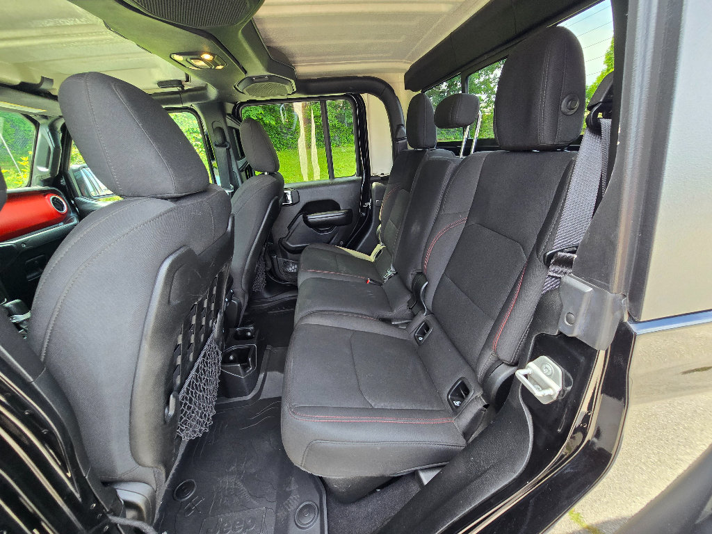 Used 2020 Jeep Gladiator Rubicon AWD/4WD image 18
