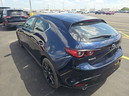 Used 2024 MAZDA MAZDA3 s FWD image 2