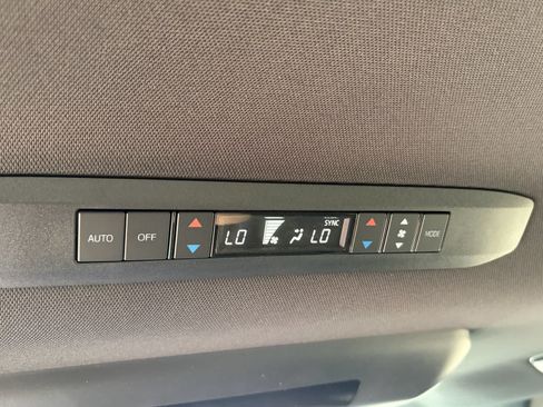 New 2026 Toyota Sienna XSE FWD image 15