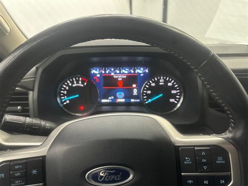 Used 2024 Ford Expedition Max XLT image 29