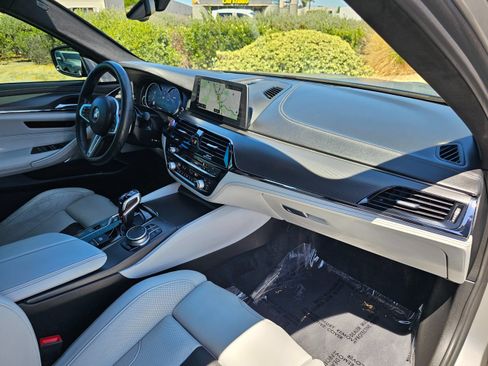 Used 2018 BMW M5 w/ Executive Package AWD/4WD image 52
