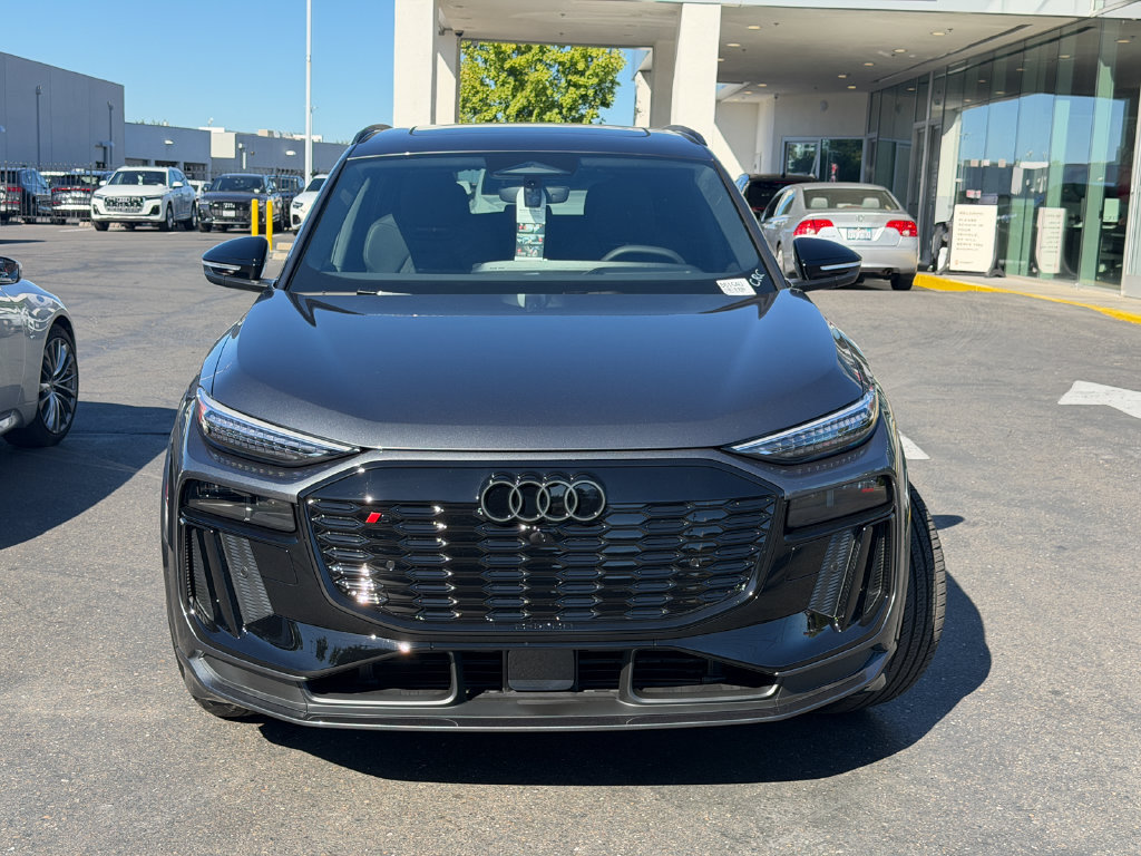 New 2027 Audi SQ6 e-tron Premium Plus AWD/4WD image 3