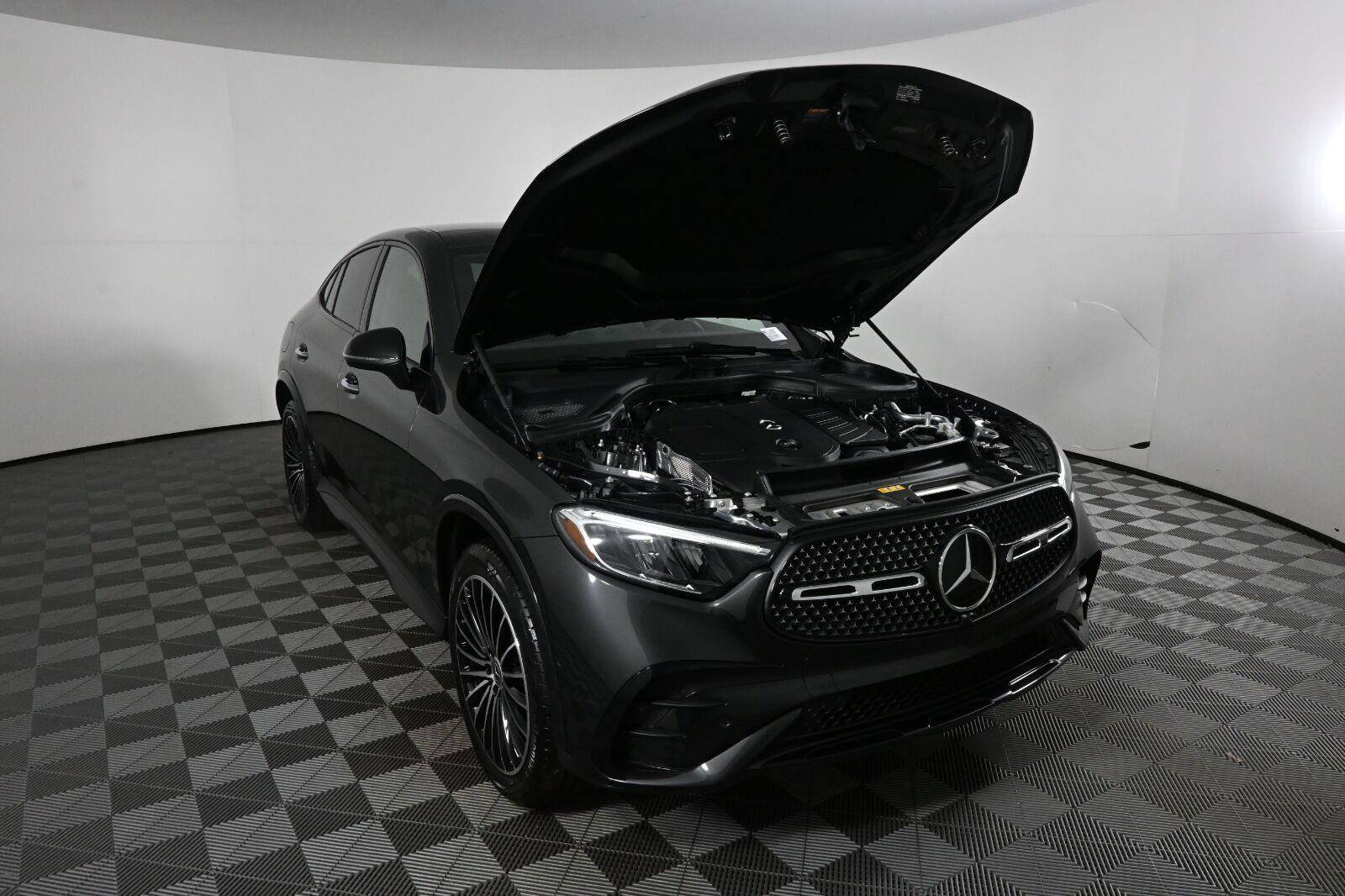 Used 2026 Mercedes-Benz GLC 300 4MATIC image 31