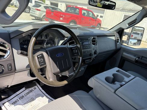 Used 2011 Ford F250 XLT w/ XLT Premium Pkg image 20