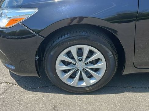 Used 2016 Toyota Camry LE FWD image 8