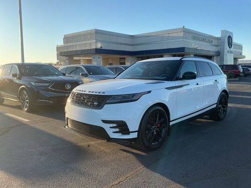 Used 2024 Land Rover Range Rover Velar Dynamic SE image 1