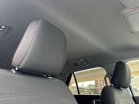 Certified 2023 Ford Explorer XLT image 20