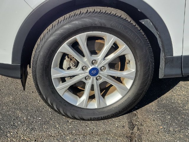 Used 2018 Ford Escape SEL w/ Ford Safe & Smart Package AWD/4WD image 35
