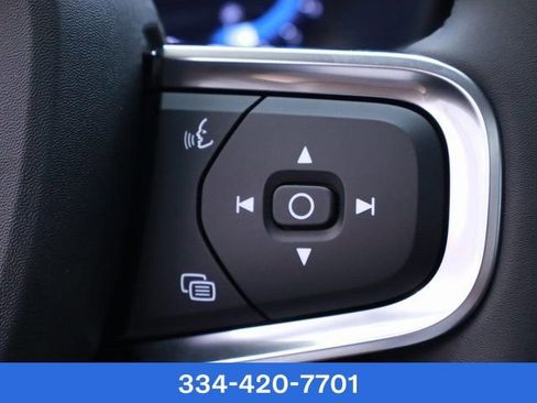 New 2025 Volvo XC40 B5 Plus w/ Protection Package Premier image 20