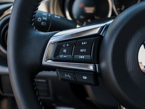 New 2026 MAZDA MX-5 Miata Club w/ Interior Package RWD image 12