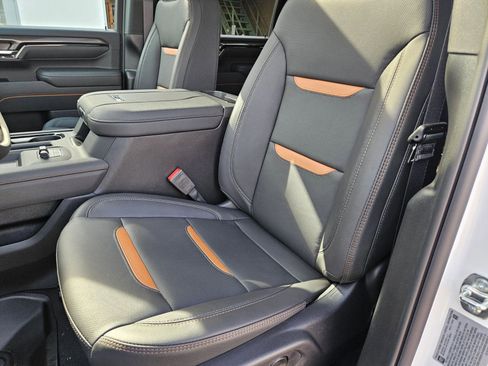 New 2026 GMC Sierra 2500 AT4 image 22