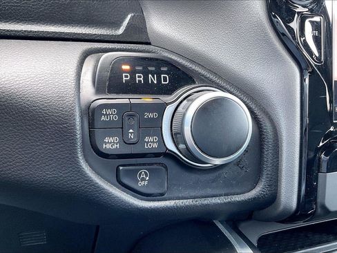 Used 2023 RAM 1500 Big Horn AWD/4WD image 31