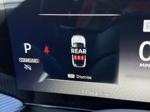 Certified 2025 Nissan Kicks SR w/ SR Premium Package FWD image 13