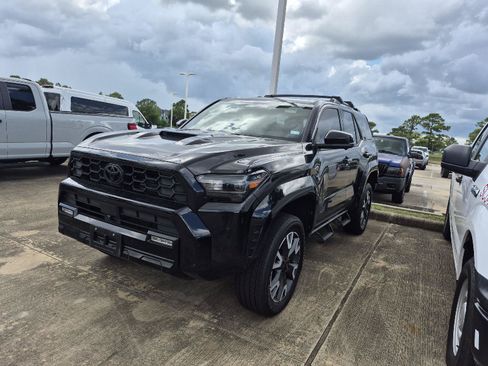 Used 2026 Toyota 4Runner TRD Sport Premium AWD/4WD image 1