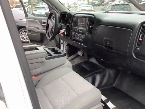 Used 2017 Chevrolet Silverado 1500 W/T w/ Trailering Package image 28