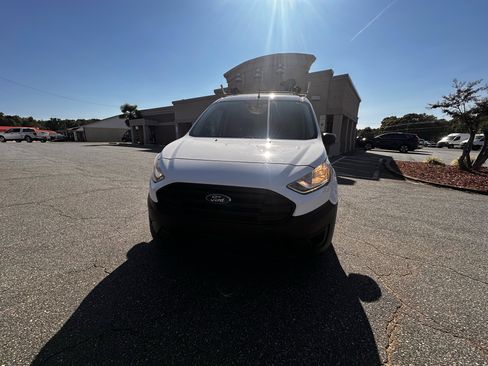 Used 2019 Ford Transit Connect XL image 6