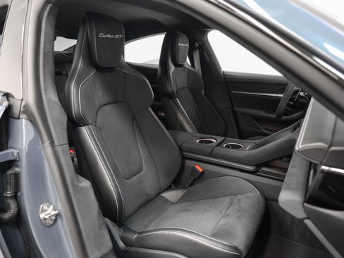 Certified 2025 Porsche Taycan GTS AWD/4WD image 30
