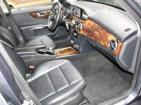 Used 2013 Mercedes-Benz GLK 350 image 8