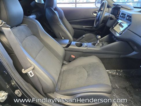 New 2025 Nissan Z Performance w/ Floor Mat Package RWD image 12