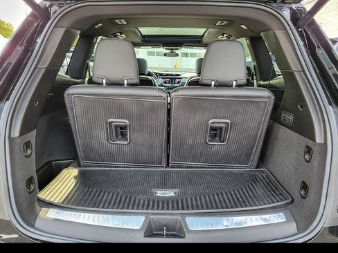 Certified 2023 Cadillac XT6 Premium Luxury w/ LPO, Floor Liner Package AWD/4WD image 28