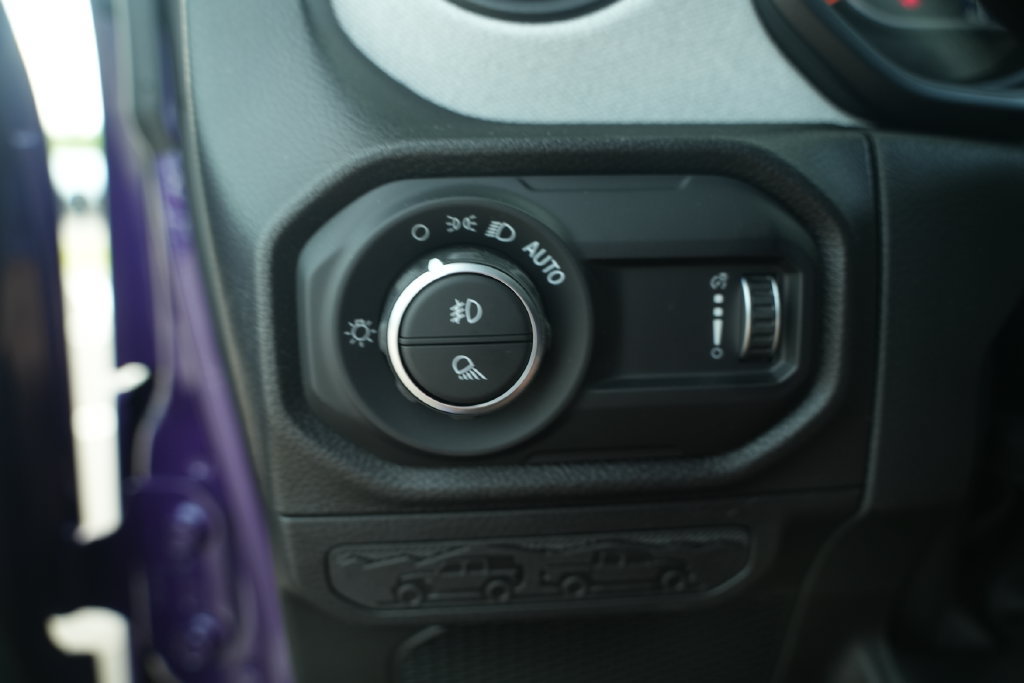 New 2026 Jeep Gladiator Sport AWD/4WD image 31