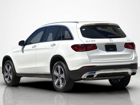 Used 2022 Mercedes-Benz GLC 300 4MATIC image 3