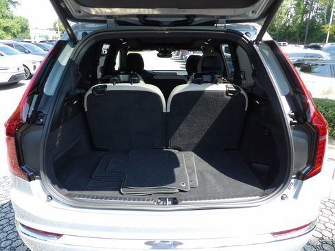 Certified 2026 Volvo XC90 B6 Plus AWD/4WD image 26
