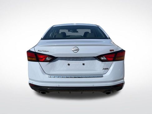 Certified 2023 Nissan Altima 2.5 SR w/ SR Premium Package image 46