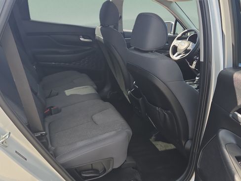 Used 2019 Hyundai Santa Fe SE FWD image 15