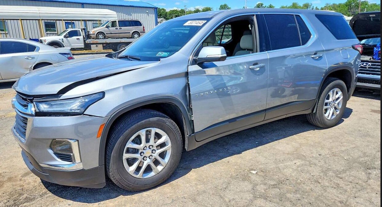 Used 2023 Chevrolet Traverse LS w/ Safety Package FWD image 35