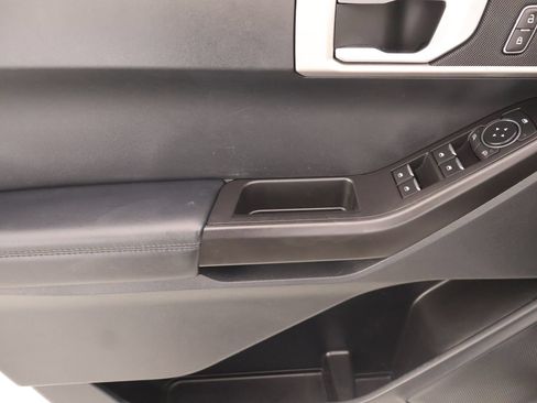 Used 2022 Ford Explorer 4WD image 15