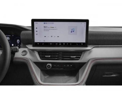 New 2025 Ford Explorer Active image 12