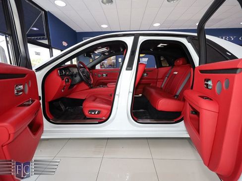 Used 2024 Rolls-Royce Ghost AWD/4WD image 15