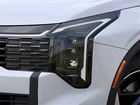 New 2026 Kia Sportage EX image 11