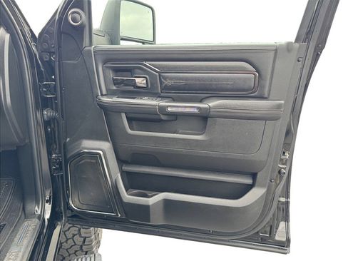 Used 2023 RAM 2500 Limited AWD/4WD image 23