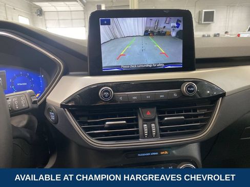 Used 2022 Ford Escape SEL w/ Technology Package AWD/4WD image 19