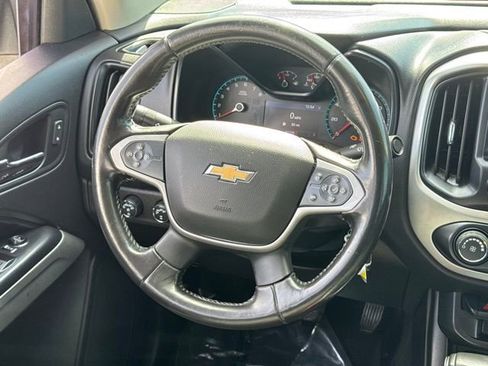 Used 2020 Chevrolet Colorado LT w/ Colorado RST Special Edition image 15