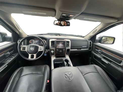 Used 2016 RAM 1500 Laramie image 23