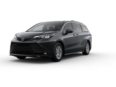 New 2025 Toyota Sienna XLE