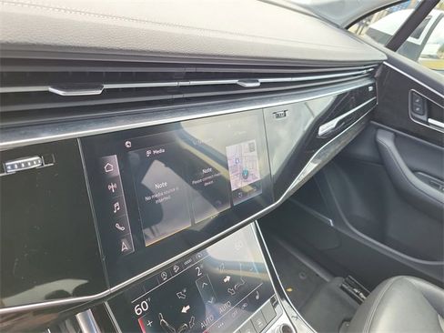 Used 2024 Audi Q7 3.0T Premium Plus image 20