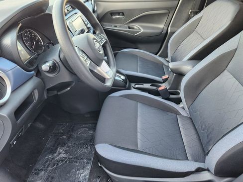 New 2025 Nissan Versa SV w/ Trunk Package image 9