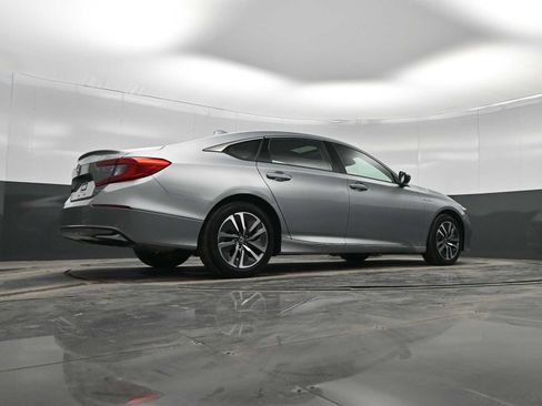 Used 2019 Honda Accord Touring image 37